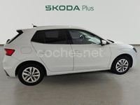 Usado Skoda Fabia Selection 115 CV (84 kW) 2025 Blanco Berlina