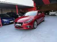 Usado Mazda 3 Luxury 105 CV (77 kW) 2016 Burdeos Utilitario