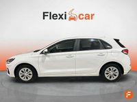 Usado Hyundai i30 120 CV (88 kW) 2022 Blanco Utilitario