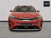 Usado Kia Stonic 120 CV (88 kW) 2021 Rojo SUV