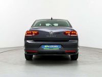 Usado VW Passat 150 CV (110 kW) 2021 Negro Berlina