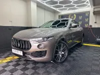 Usado Maserati Levante 275 CV (202 kW) 2017 Beige SUV