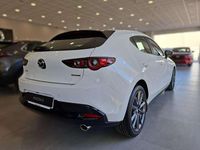 Usado Mazda 3 Center-Line 140 CV (102 kW) 2025 Blanco Utilitario