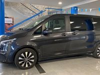 Usado Mercedes V250 190 CV (139 kW) 2023 Plata brillante metalizada Monovolumen