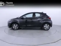 Usado Toyota Yaris Active 116 CV (85 kW) 2025 Negro Utilitario