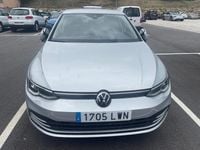 Usado VW Golf VIII Life 110 CV (80 kW) 2022 Plata metalizado Utilitario