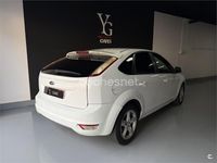 Usado Ford Focus Titanium 115 CV (84 kW) 2008 Blanco Berlina