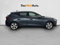 Usado Seat Leon FR 150 CV (110 kW) 2025 Gris Utilitario