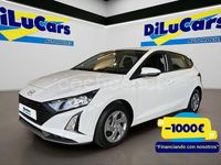 Usado Hyundai i20 100 CV (73 kW) 2021 Blanco Berlina