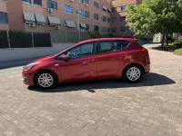 Usado Kia Ceed 90 CV (66 kW) 2016 Burdeos Utilitario