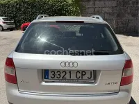 Usado Audi A4 130 CV (95 kW) 2003 Gris / plata Familiar