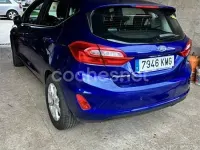 Usado Ford Fiesta Trend 85 CV (62 kW) 2018 Azul Utilitario