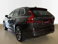 Używany Volvo XC60 Core 250 KM (183 kW) 2025 Brązowy SUV