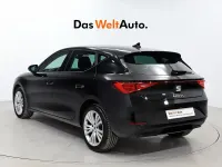 Usado Seat Leon Style 116 HP (85 kW) 2025 Preto Sedan