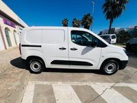 Usado Opel Combo S 100 CV (73 kW) 2022 Blanco Monovolumen