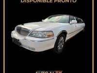 Usado Lincoln Town Car 2003 Blanco Berlina