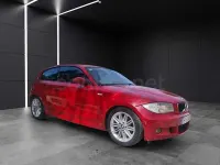 Usado BMW 118 Shadowline 143 CV (105 kW) 2008 Rojo Utilitario
