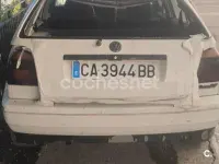Usado VW Golf III 100 CV (73 kW) 1996 Blanco Berlina