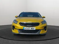Usado Kia XCeed 120 CV (88 kW) 2022 Amarillo SUV
