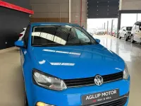 Usado VW Polo Advance 90 CV (66 kW) 2016 Azul Utilitario