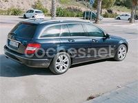 Usado Mercedes C200 136 CV (100 kW) 2010 Azul Familiar