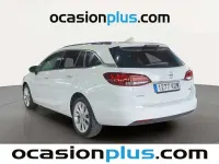 Usado Opel Astra Excellence 136 CV (100 kW) 2017 Blanco Familiar