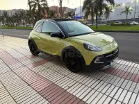 Usado Opel Adam Rocks S 150 CV (110 kW) 2016 Amarillo Utilitario