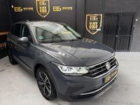 Usado VW Tiguan Life 150 CV (110 kW) 2021 Gris / plata SUV
