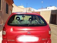 Usado Citroën Xsara Picasso 90 CV (66 kW) 2000 Rojo Monovolumen
