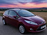 Usado Ford Fiesta Titanium 96 CV (70 kW) 2009 Granate Utilitario