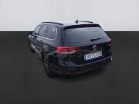 Usado VW Passat Executive 150 CV (110 kW) 2021 Negro Familiar