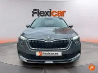 Usado Skoda Kamiq Ambition 110 CV (80 kW) 2023 Gris / plata SUV