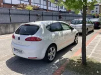 Usado Seat Leon Sport 160 CV (117 kW) 2008 Blanco Utilitario