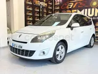 Usado Renault Grand Scénic Dynamique 110 CV (80 kW) 2011 Blanco Monovolumen