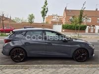 Usado Cupra Leon 300 CV (220 kW) 2022 Gris / plata Berlina