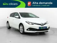 Usado Toyota Auris Business Edition 116 CV (85 kW) 2018 Blanco Utilitario