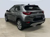Nuevo Kia Stonic 101 CV (74 kW) 2025 Gris SUV