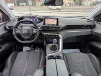 Usado Peugeot 3008 Allure 130 CV (95 kW) 2020 Gris / plata SUV