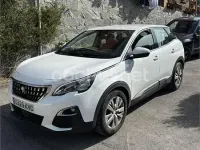 Usado Peugeot 3008 Active 130 CV (95 kW) 2019 Blanco SUV