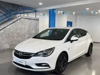Usado Opel Astra S 110 CV (80 kW) 2019