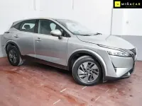 Usado Nissan Qashqai Acenta 158 CV (116 kW) 2024 Gris / plata SUV