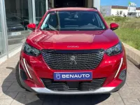 Usado Peugeot 2008 Allure 131 CV (96 kW) 2019 Rojo SUV