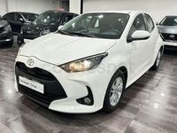 Nuevo Toyota Yaris Hybrid Business Edition 116 CV (85 kW) 2025 Blanco Berlina