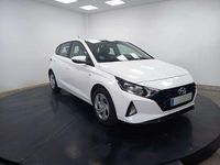 Usado Hyundai i20 101 CV (74 kW) 2021 Blanco Berlina