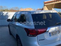 Usado Mitsubishi Outlander 150 CV (110 kW) 2016 Blanco SUV