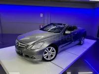 Usado Mercedes E220 Avantgarde 170 CV (125 kW) 2010 Gris / plata Descapotable