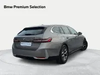 Usado BMW 520 197 CV (144 kW) 2024 Gris / plata Familiar