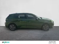 Usado Peugeot 308 Active 130 CV (95 kW) 2023 Verde