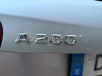 Usado Mercedes A200 Urban 156 CV (114 kW) 2015 Gris / plata Berlina