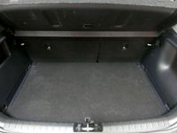 Usado Kia Stonic 84 CV (61 kW) 2022 Blanco SUV